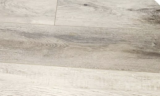 Wood-look floor installed by Derjohn